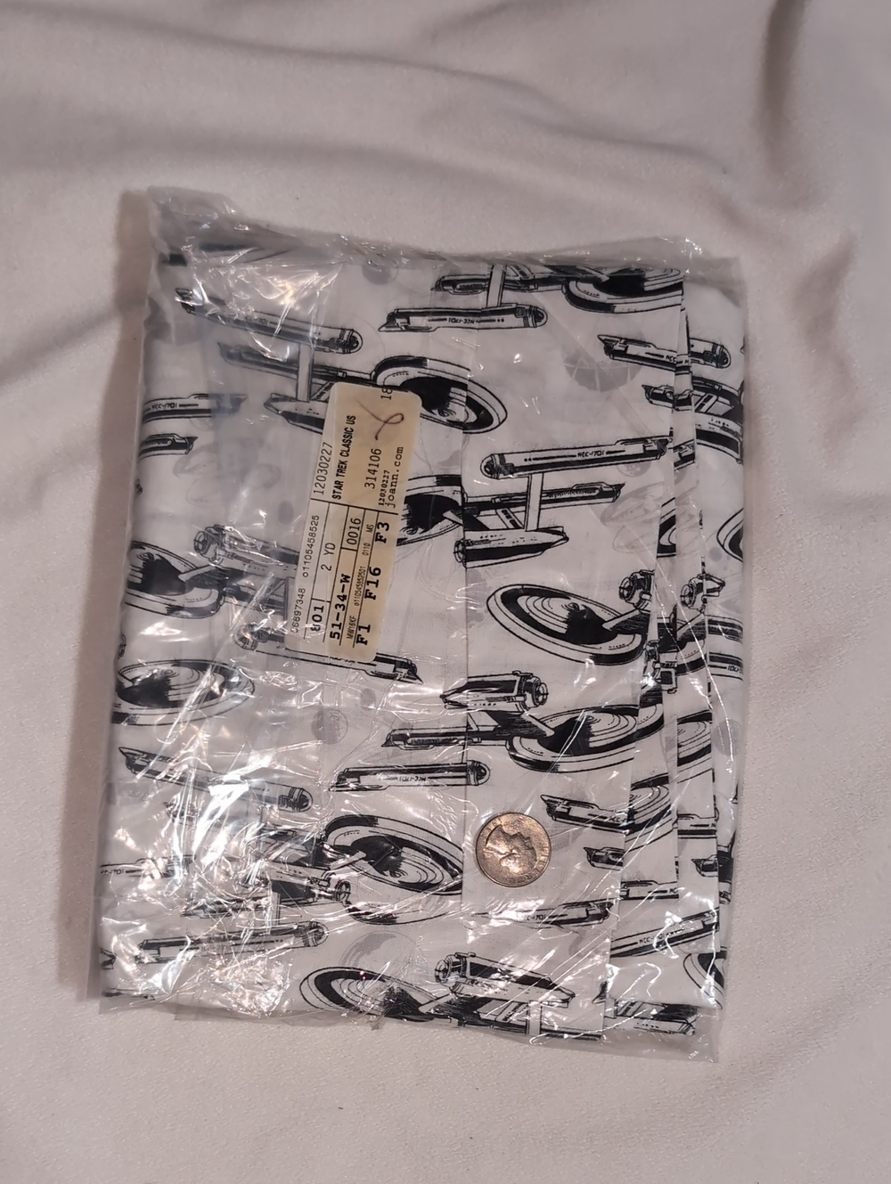 Star Trek Quilting Cotton Fabric 2 Yards